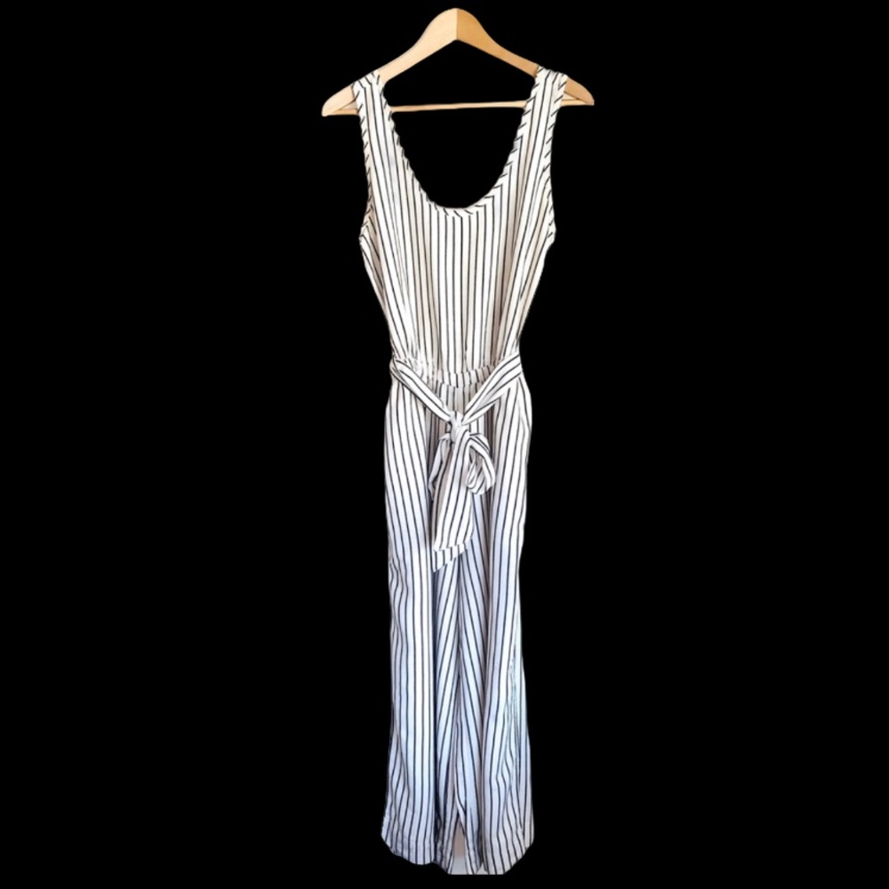 [Gap] Women’s Striped Belted Pull on Jumpsuit - Picture 3 of 6